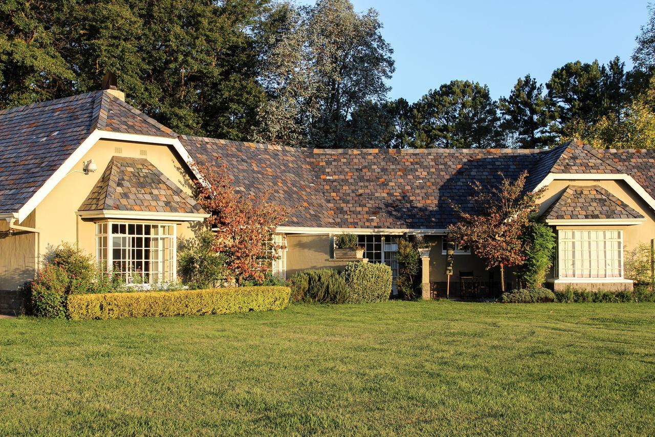 Moorcroft Manor Boutique Country Hotel Himeville Exterior photo